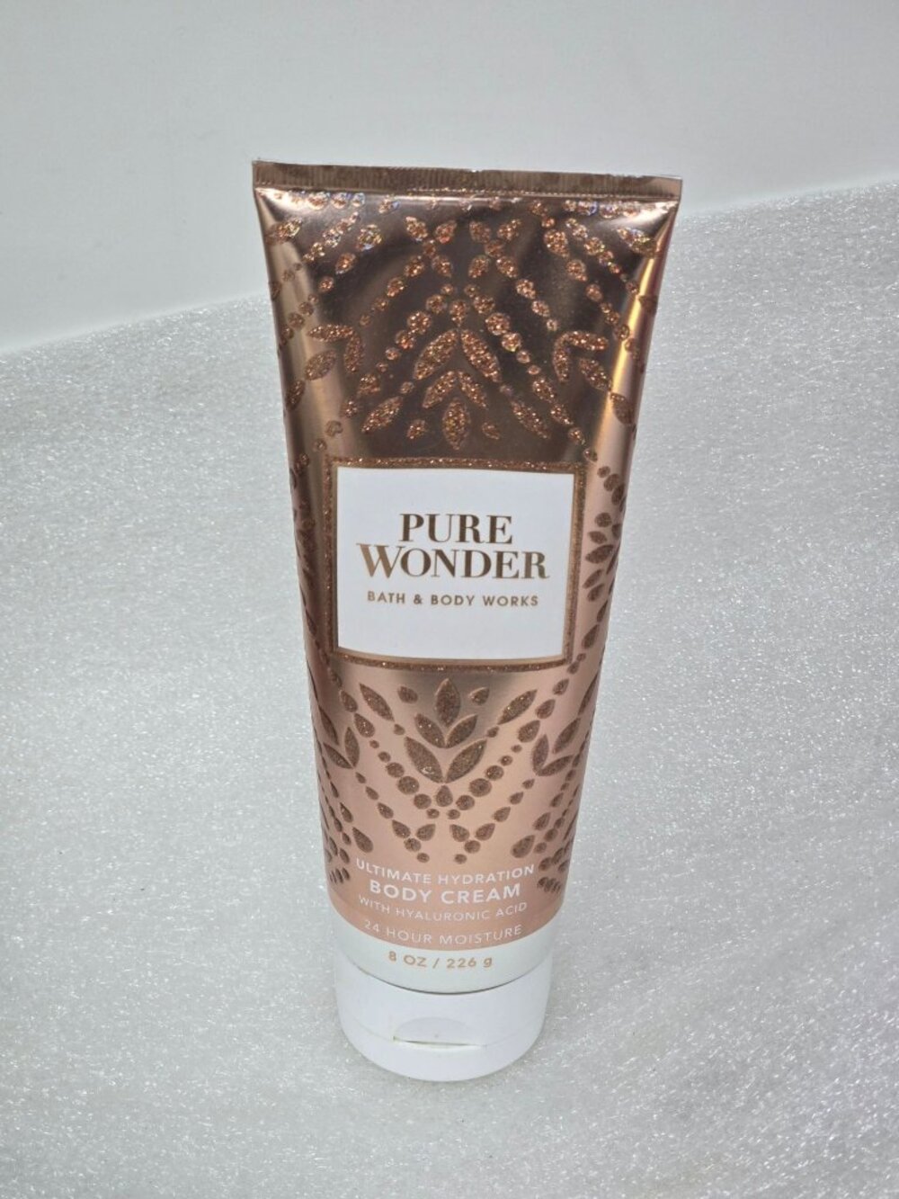 Bath & Body Works Pure Wonder Ultimate Hydration Body Cream Hyaluronic Acid 8 Oz